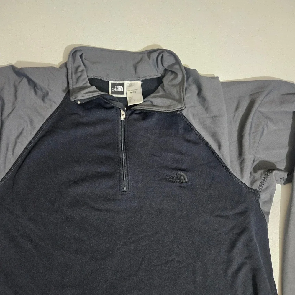 The North Face Mens XL 1/4 Zip Pullover Black Grey Raglan Long Sleeve Shirt